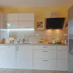Three-bedroom In Betiga * Barbariga