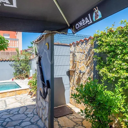 Three-bedroom In Betiga