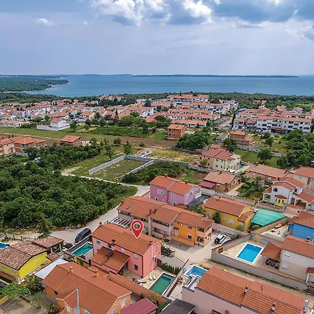 Three-bedroom In Betiga Holiday home