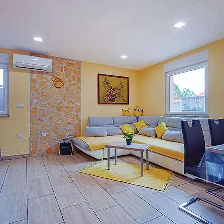 Feriehus Three-bedroom In Betiga